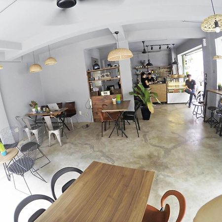 Happy Coffee Guesthouse Ho Şi Min Dış mekan fotoğraf